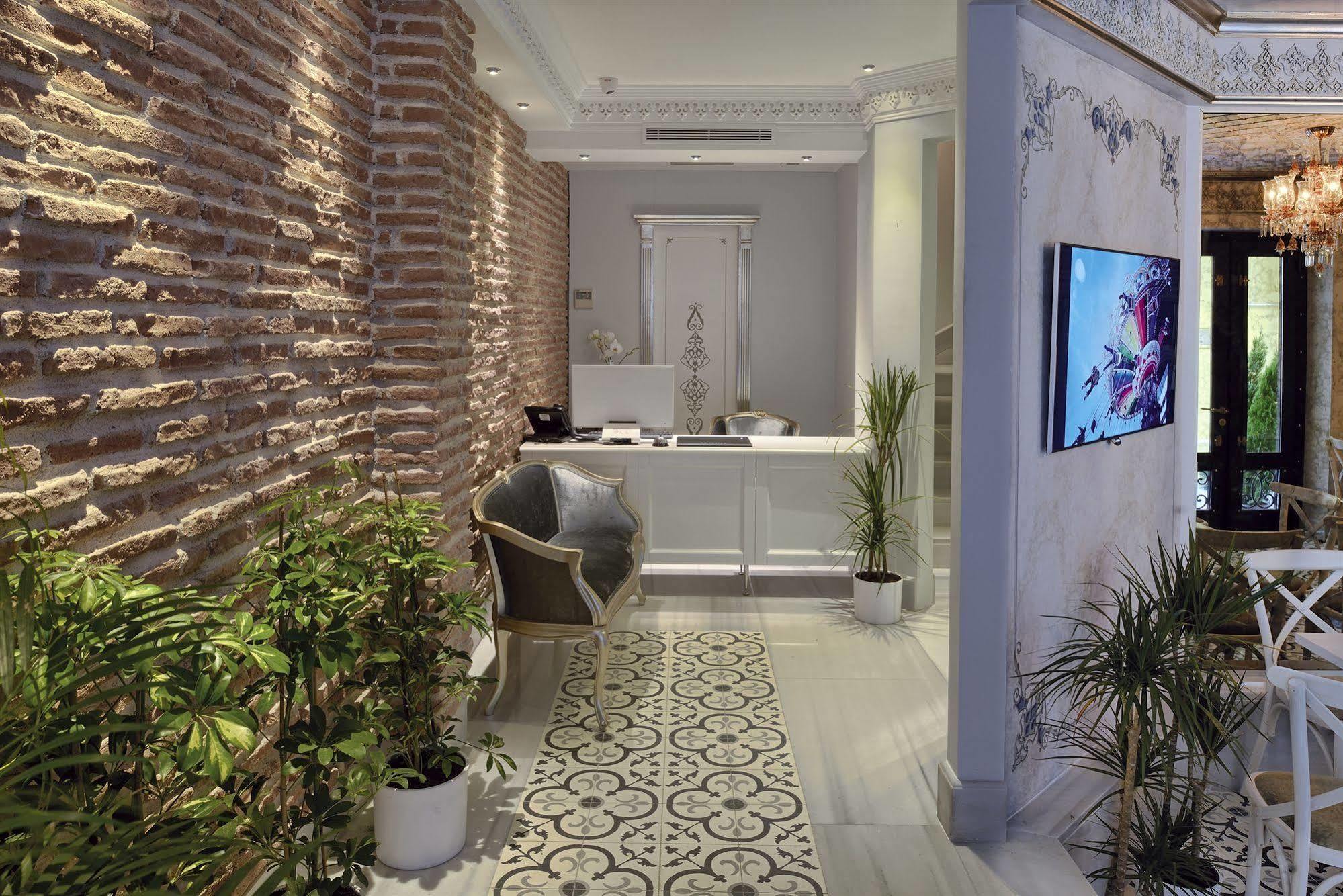 Nexthouse Pera Hotel (Adults Only) Provincia di Provincia di Istanbul Esterno foto