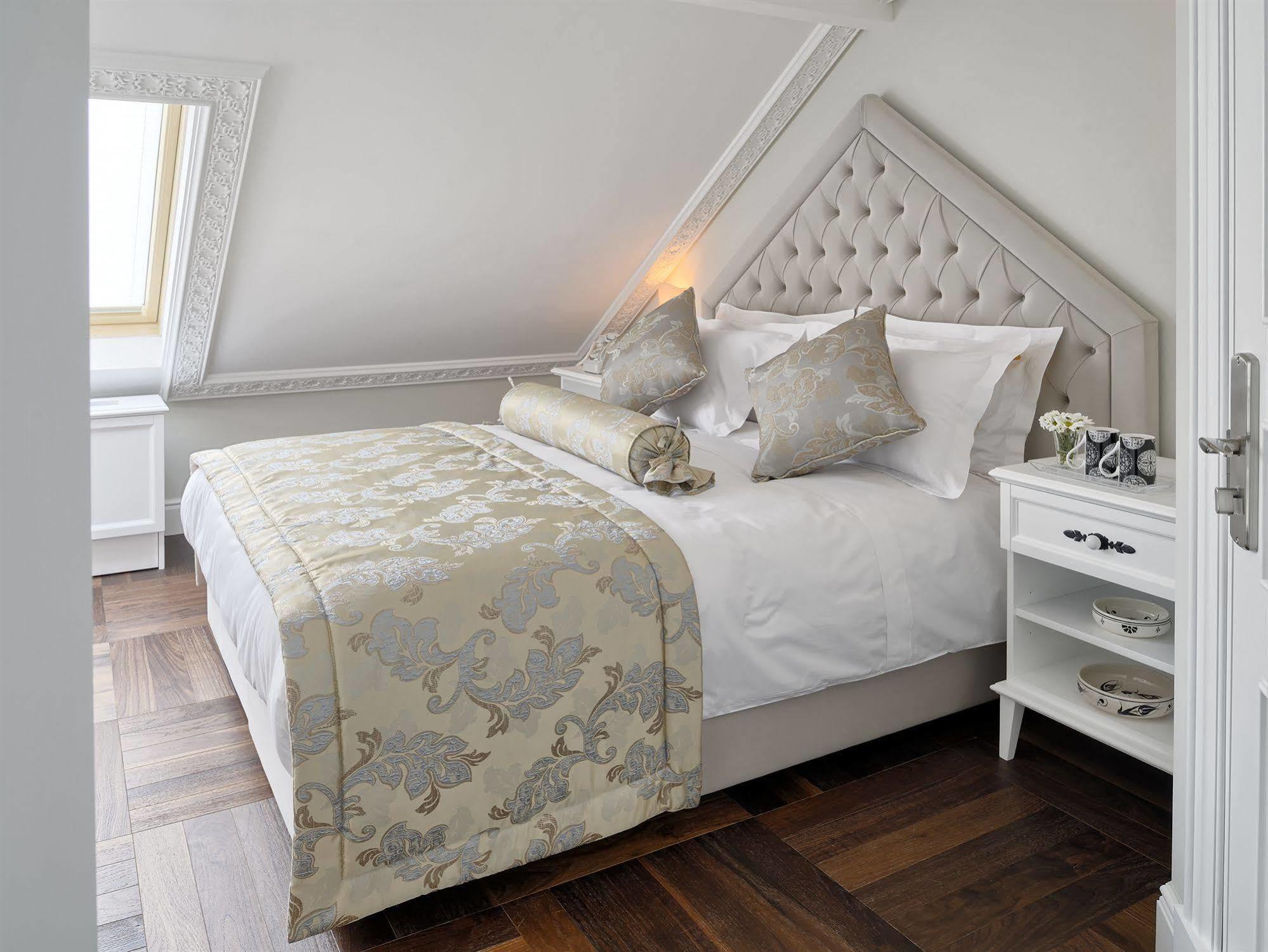 Nexthouse Pera Hotel (Adults Only) Provincia di Provincia di Istanbul Esterno foto
